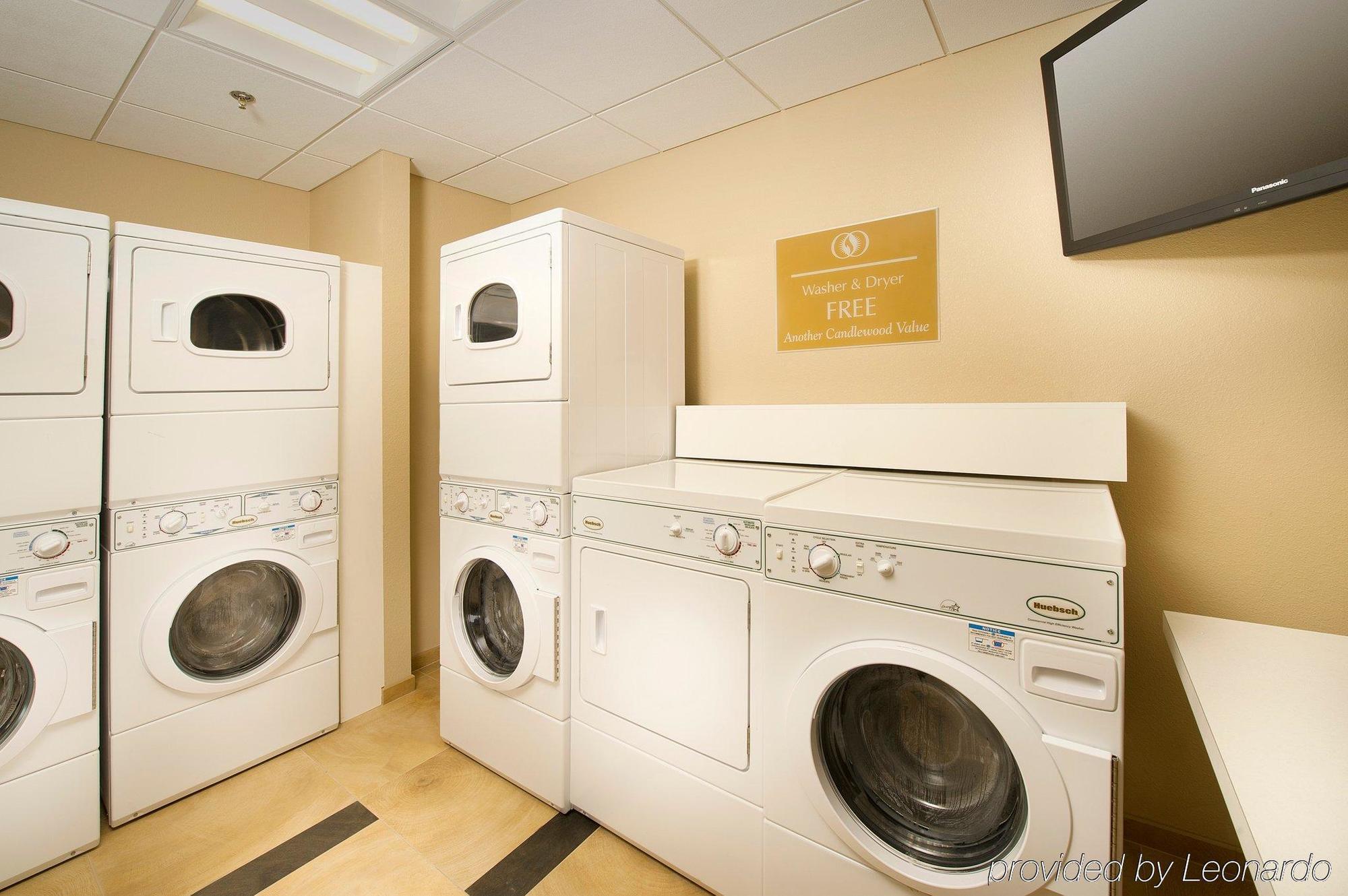 Stayapt Suites Alexandria-Fort Belvoir Экстерьер фото