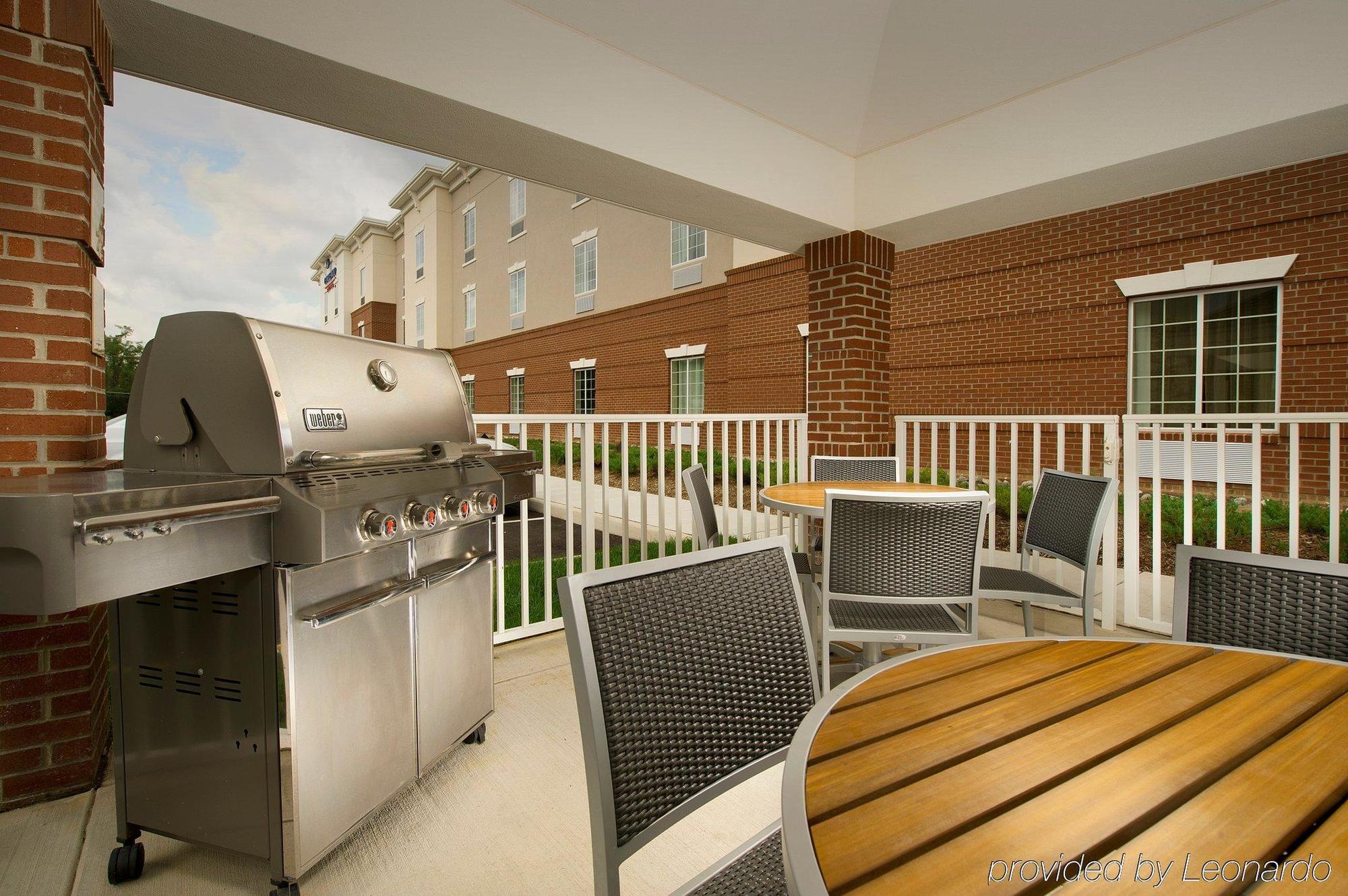 Stayapt Suites Alexandria-Fort Belvoir Экстерьер фото