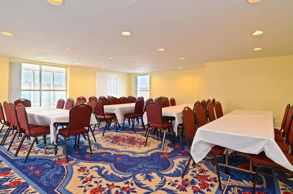 Stayapt Suites Alexandria-Fort Belvoir Бизнес фото